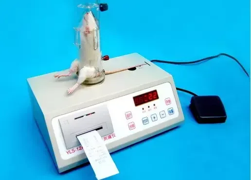 Sprzęt laboratoryjny: płyta gr – Medical Lab Study recenzja i cena
